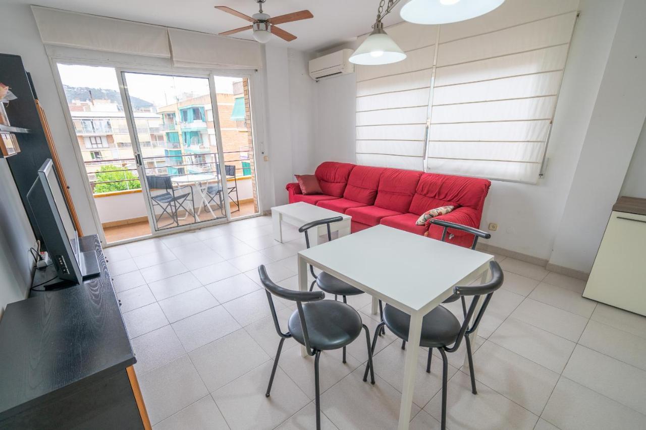 Homeholidaysrentals Margot - Costa Barcelona Pineda De Mar Exterior foto